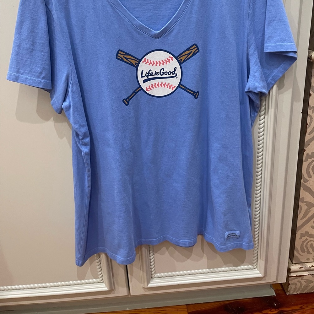 Life is Good Women’s T-shirt XL